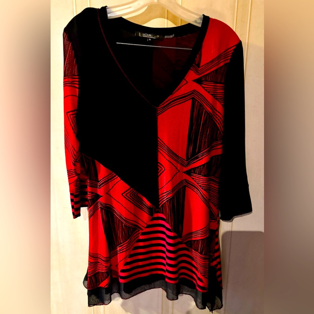 Lior Paris Blouse Top Medium 3/4 sleeves red & black
